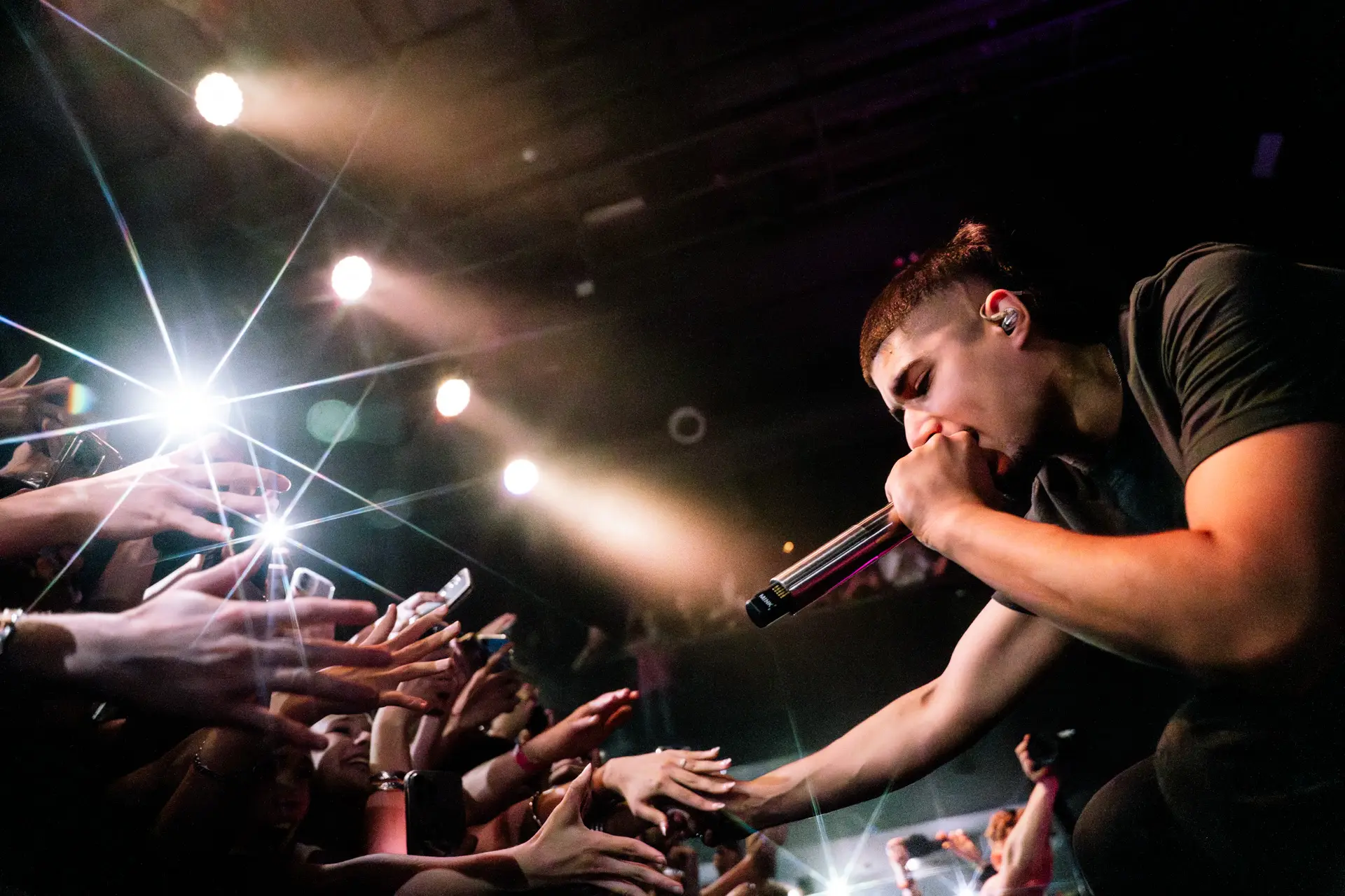 fakemink performing live on stage